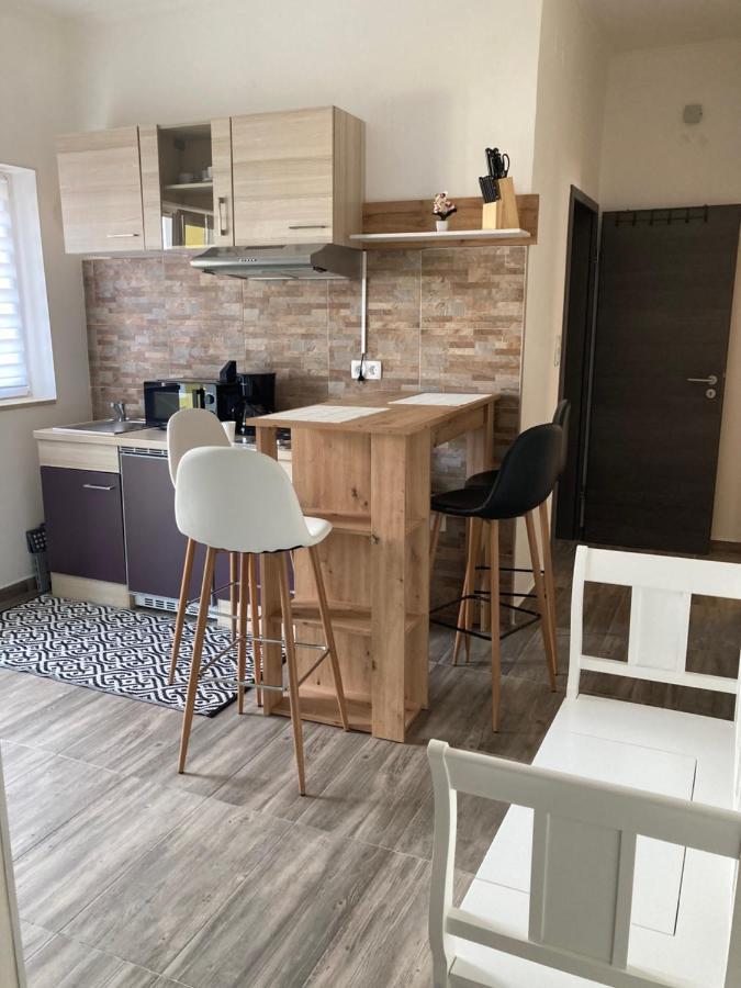Apartments Kekec Umag Bagian luar foto