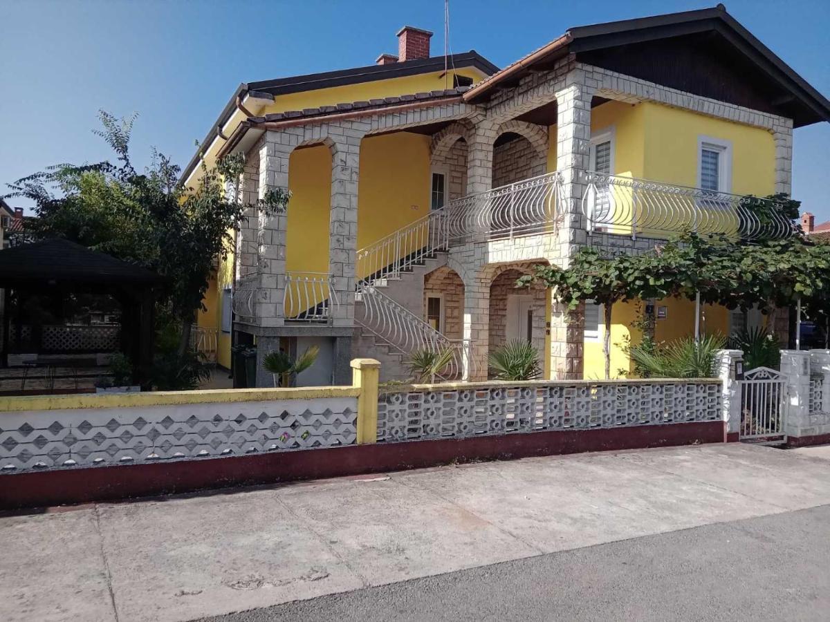 Apartments Kekec Umag Bagian luar foto